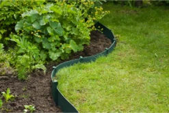 Tuinborderrand PE Groen 3mm - 10x0,15m - Nature -Plantenboeket Winkel tuinborderrand pe groen 3mm 10x0 15m nature 3
